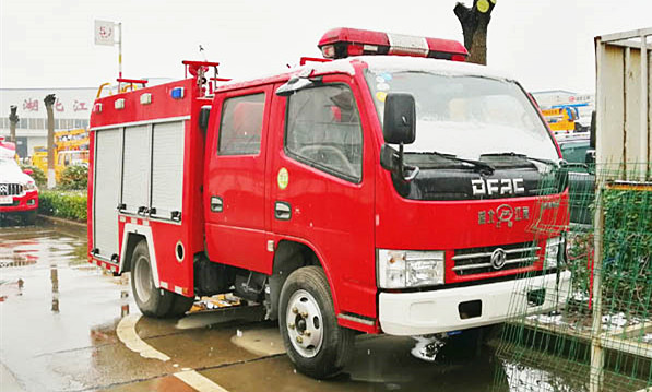 {(ln)܇{(ln)܇r(ji)c(yu)(sh)u(png)y(c)D